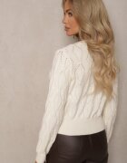 acajo Pulover Bej deschis cu flori brodate și model în relief Innara