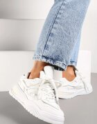  Adidași Albi Decorați cu Inserații Colorate și Metalice pe Talpă Groasă Oplevia