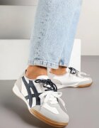  Adidași Albi decorați cu model geometric și cu șiret dublu Hirozi