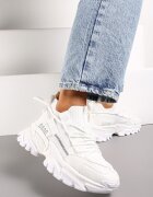  Adidași Albi Kharena