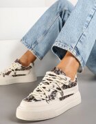  Adidași Bej cu model leopard Doridi