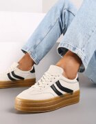 Adidași Bej cu Talpă Groasă și Cusături Erisosa