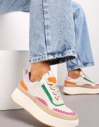  Adidași bej de tweed cu platformă cu cusături Orilenes