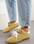  Adidași Galbeni cu Cusături Decorative și Șireturi Duble Telisaria