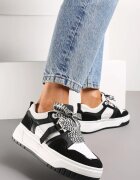  Adidași Negru-Alb pe Platformă Joasă cu Pandantiv și Șireturi Decorative Salam