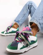  Adidași Verde cu Șireturi Decorative și Inserție pe Limbă Cristen