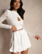 allyson Rochie Albă Dantelată Tip Bombă Cu Croială Evazată Cu Decupaj Desoriel
