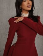 allyson Rochie Bordeaux cu croială cloș cu ornament lateral Eleslia