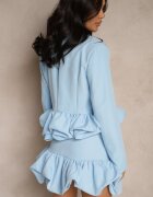 allyson Set Albastru în Stil de Costum cu Volane Sacou și Fustă-Pantaloni scurți Volene