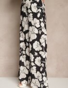 allyson Set Negru cu Imprimeu Floral Cămașă cu Mânecă Scurtă și Pantaloni Largi Revanae