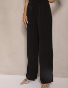allyson Set Negru cu Pantaloni largi și Cămașă cu Legătură Decorativă Filaniella