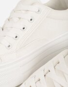 ballada Adidași Albi cu design clasic pe platformă Opheme