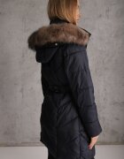 bh forever Geacă Bleumarin Lungă Matlasată Tip Parka cu șnur în talie și Blană Artificială Abelasa