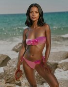  Bikini roz 3-piese Sutien și Chiloți cu Aplicații Florale Pareo din Plasă Irisel