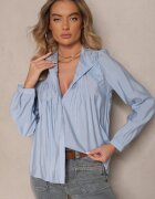 bisou's project Cămașă albastru deschis decorată cu model brodat Erinalis