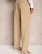 bisou's project Pantaloni Bej Largi cu Buzunare Croială de Costum Verati