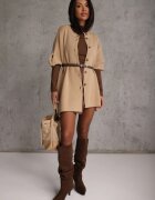 bisou's project Poncho oversize din tricot cu mânecă scurtă închis cu nasturi Obsidis Bej