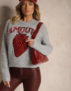 bisou's project Pulover Gri cu adaos de lână decorat cu o aplicație căpșună și cu inscripția Zozizelle