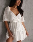 bisou's project Rochie Albă Echopeia