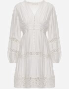 bisou's project Rochie Albă Evazată Mini cu Model Ajurat și Bandă elastică Ilermia