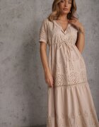 bisou's project Rochie brodată bej de bumbac cu elastic în talie Ineryna