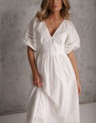 bisou's project Rochie Cloș Maxi Albă cu Inserții Ajourate din In și Bumbac Camya