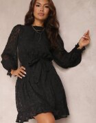 bisou's project Rochie Neagră Dantelată Legată în talie Crella