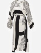 bisou's project Rochie neagră tip plic kimono legată în talie decorată cu model geometric Erostta