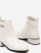  Botine Bej cu toc stil Chelsea decorate cu aplicații metalice Arhella