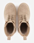  Botine Bej din imitație de piele întoarsă cu talpă plată cu cusături și logo Sylvara