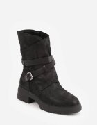  Botine Negre cu Tijă Neregulată Decorată cu Curele și Catarame Zinbelle