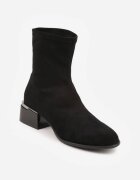  Botine Negre cu toc gros Decorate cu finisaj metalic Irialan