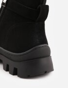  Botine trapper Negre cu platformă decorate cu curea Argiva