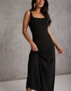 by swan Rochie Abarei Neagră