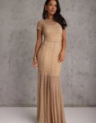 by swan Rochie Bej