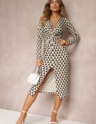 by swan Rochie Bej Mulată cu Decolteu Petrecut și Imprimeu Geometric Nohea
