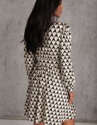 by swan Rochie Bejă Mini cu Model Geometric cu Mânecă Lungă Ezrie