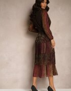 by swan Rochie Bordeaux Strălucitoare cu Volane și Mânecă Transparentă Halose
