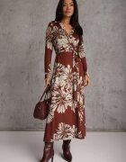 by swan Rochie din viscoză cu flori și decolteu petrecut Joviene Bordo