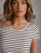 by swan Tricou de Bumbac Alb-Bleumarin în dungi cu mânecă scurtă Fralea