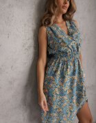 cflo Rochie Florală Albastră deschis Midi din Viscoză Fără Mâneci cu Elastic în Talie Sarunna