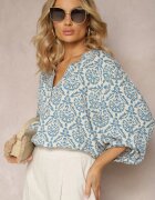 christy Bluză de Viscoză Alb-Albastră cu Decolteu Triunghiular și Model Ornamental Cilara