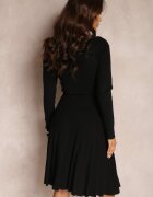 cozy Rochie negră tricotată cu legătură și cu fusta plisată Phelleira