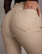 daysie Pantaloni Bej Mulați Push Up din imitație de piele Lindrela