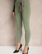 daysie Pantaloni skinny verde închis cu talie înaltă și eșarfă decorativă Hyadia