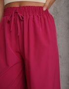 defox Pantaloni Mov închis Talie înaltă cu picioare largi din Viscoză Finisați cu elastic în talie Crisantas