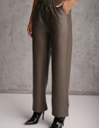 defox Pantaloni Verde cu picioare largi și elastic în talie din imitație de piele Agasa
