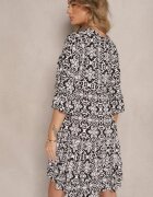 defox Rochie Neagră Cloș din Bumbac cu Model Ornamental cu Volan Lanariella