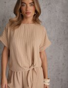 defox Set casual cu conținut ridicat de vâscoză bluză tip cravată și scurt Pellea Bej