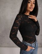 elsa.m by may Bluză cu dantelă florală Jarene Neagră